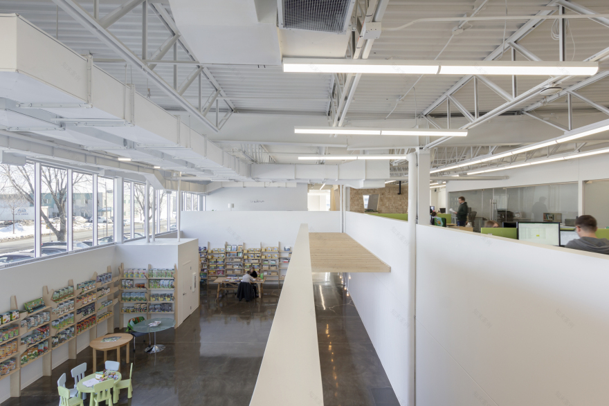 Les Éditions Passe-Temps Offices / Quinzhee Architecture-39