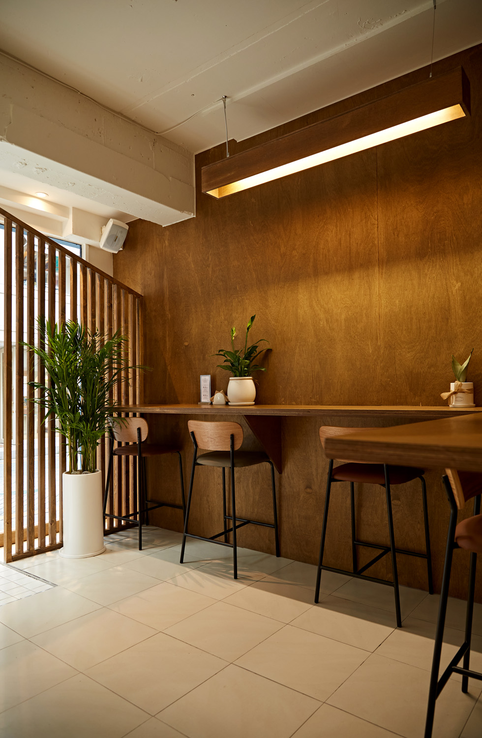 20 平米现代高级餐厅设计案例解析-12