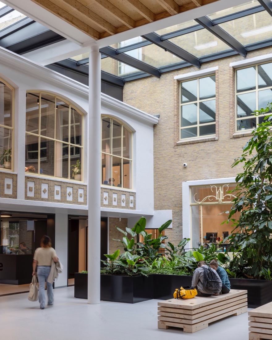 Van Maerlantlyceum 中学修复更新丨荷兰-11