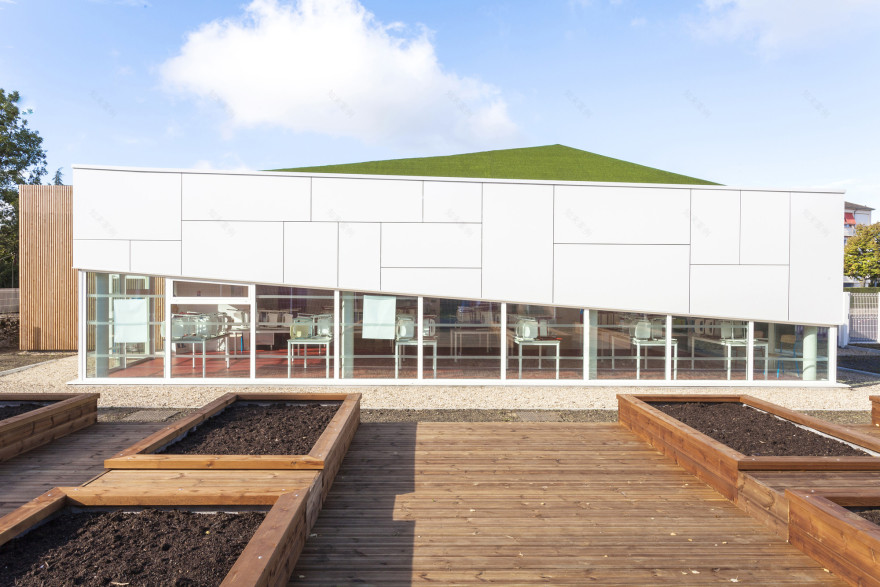 Pajot School Canteen Atelier 208-15