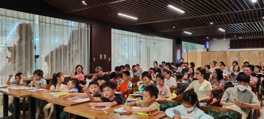 假期陪孩子去哪儿?一起走进儿童友好城市阅读新空间吧-20