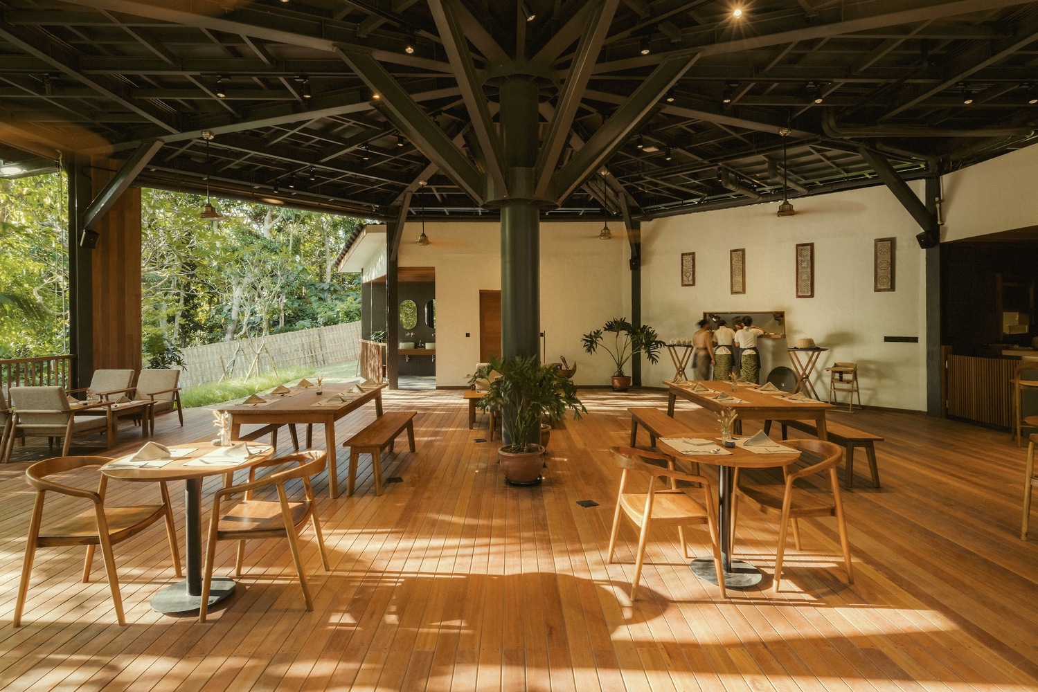 印度尼西亚八角形餐厅和工作建筑丨斯蒂尔特工作室-21