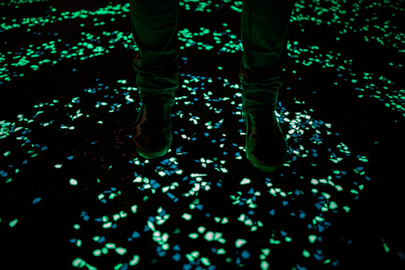 Roosegaarde设计的梵高发光自行车道丨荷兰丨Studio Roosegaarde-33