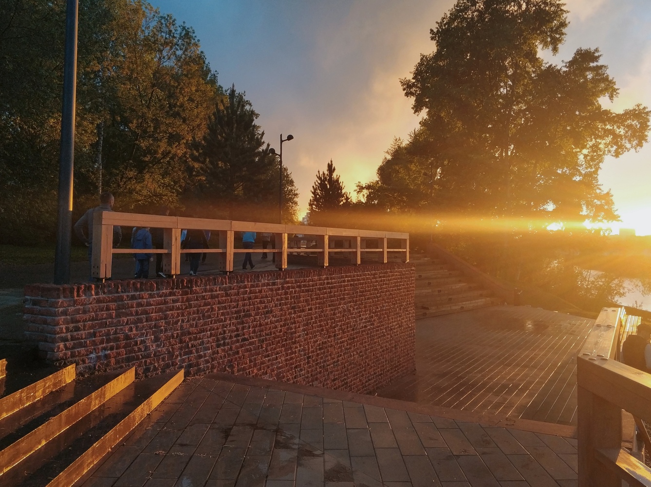 花园城市发展的千平米庭院设计-14