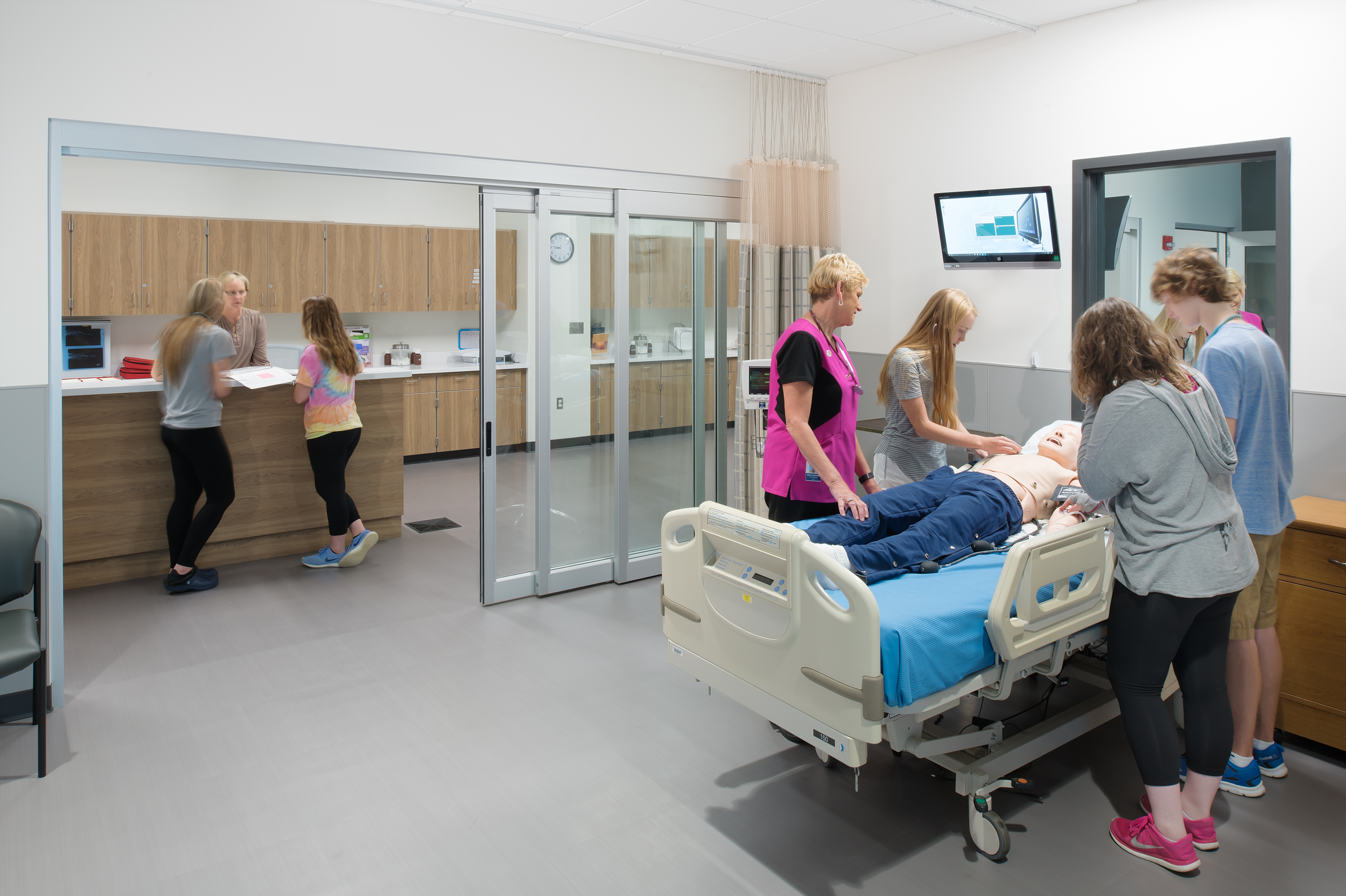 学术成就中心——绿色环保、功能齐全的教育空间-17