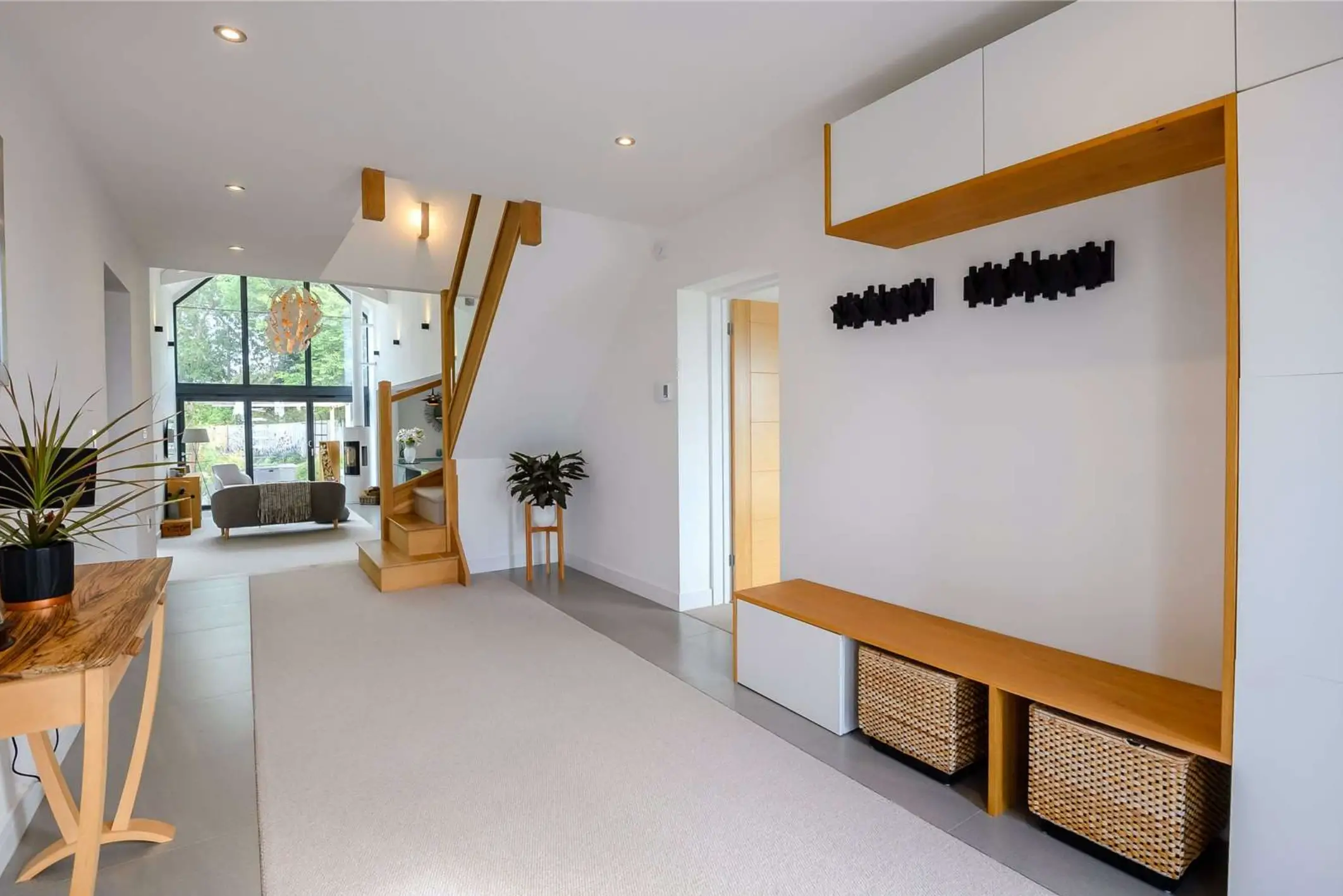 英国节能设计师住宅,超大厨房与美景共融-7