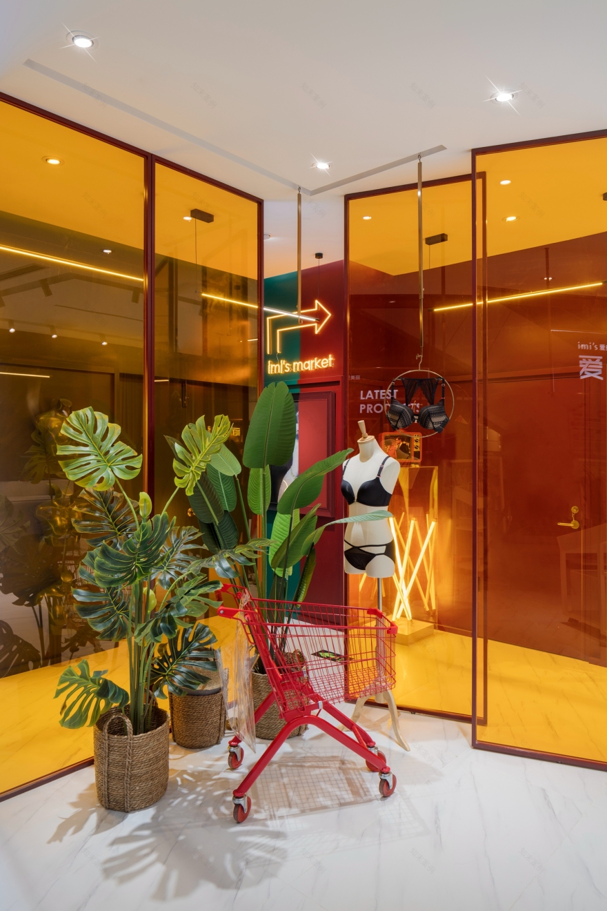 imi's 爱美丽内衣店,灵感源自《天使爱美丽》的电影空间-8