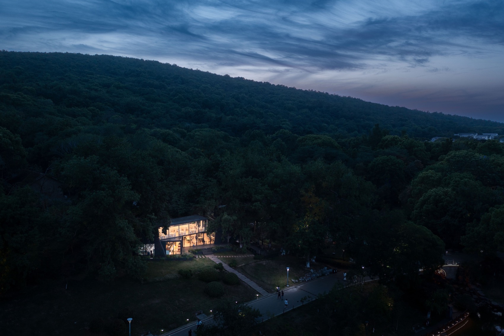 虞山公园文旅配套建筑丨中国苏州丨平介设计,苏州大学-4