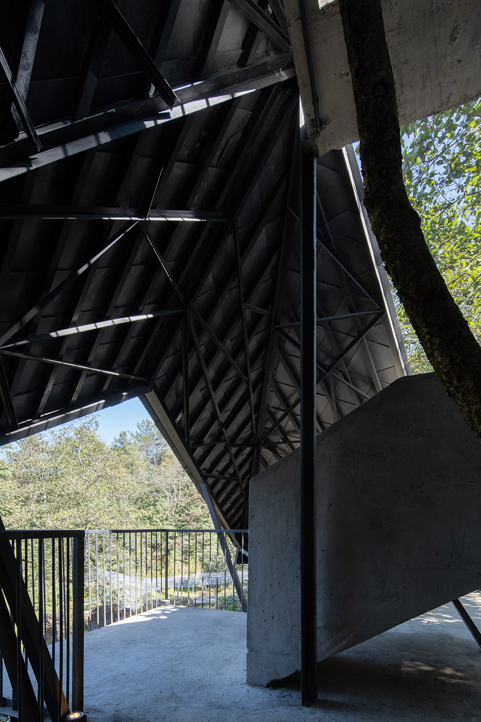 隐入山林的建筑——云南大理无量山风景厕所丨孔祥伟工作室-46