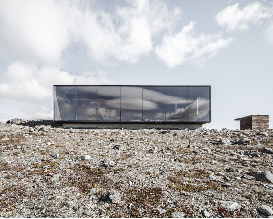 Norwegian Wild Reindeer Centre Pavilion Overlooking the Mountain Snøhetta-6