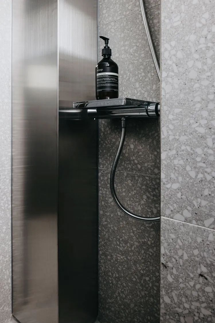 新加坡 Life in Greyscale 公寓丨Joey Khu-29