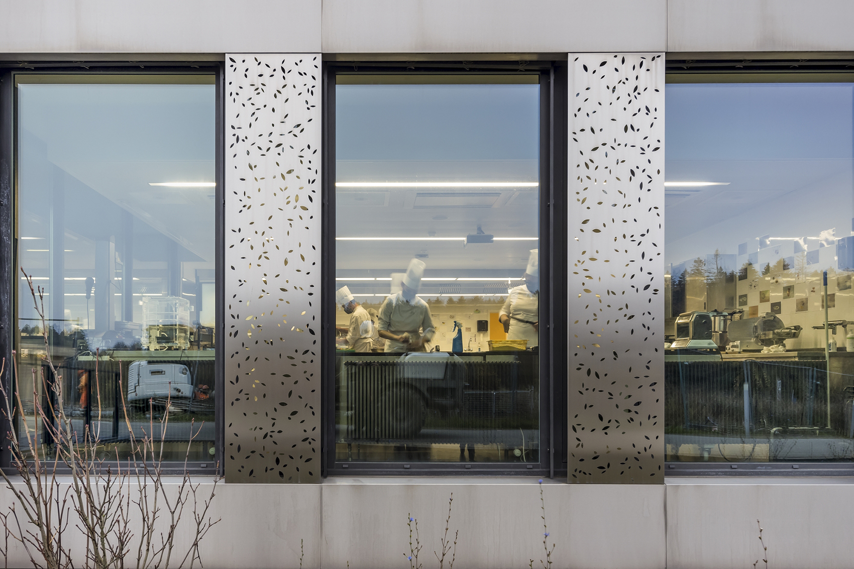 瑞士 EHL 酒店管理商学院丨IttenBrechbühl-11