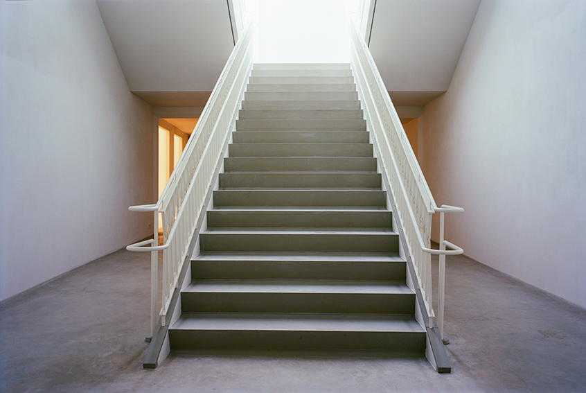 Z33 艺术馆 · 静谧之墙与城市对话-89