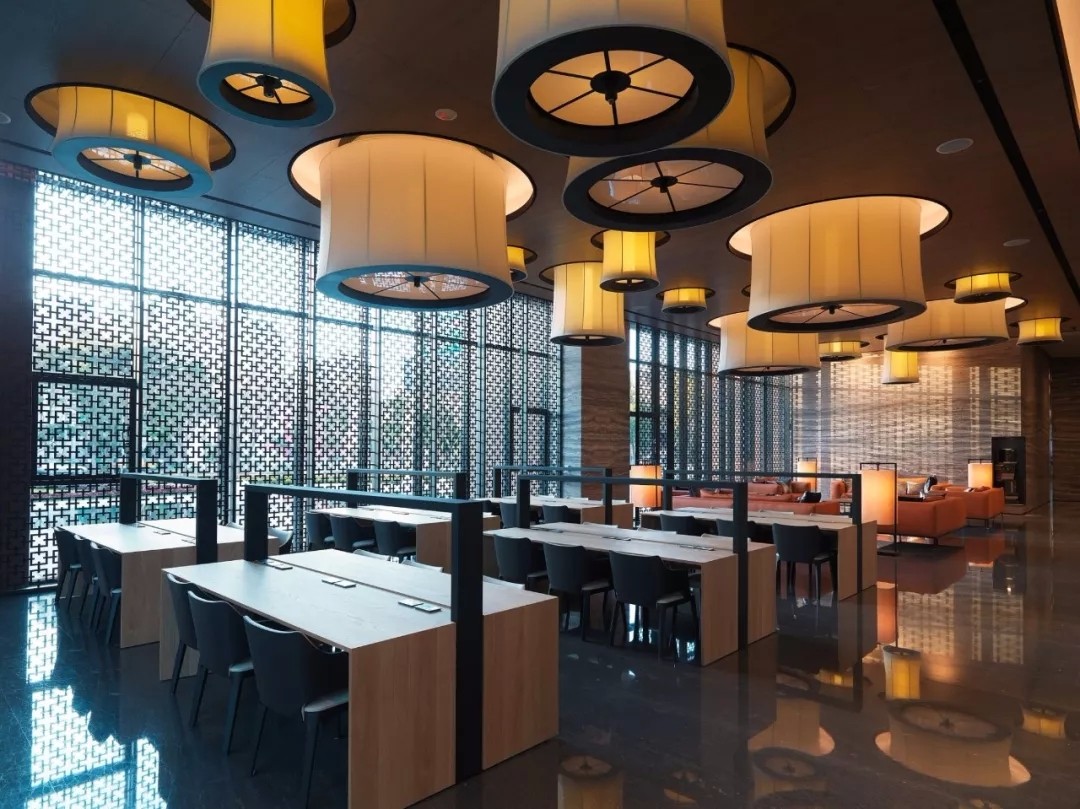 流动椭圆，自然与现代共生的空间设计-19