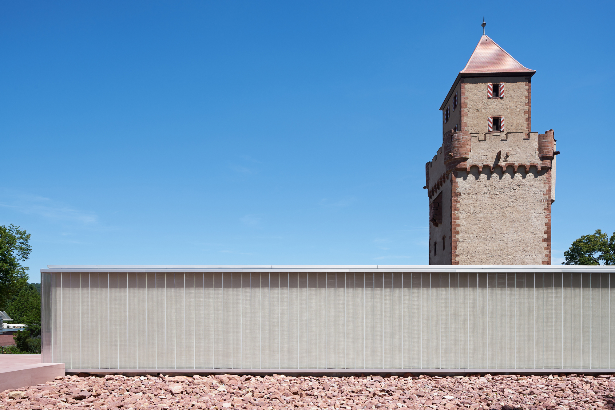 红砂石之城的博物馆、档案室与青年中心-25