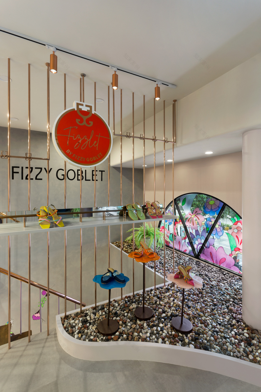 印度 Fizzy Goblet 旗舰店丨Checkered Spaces-22
