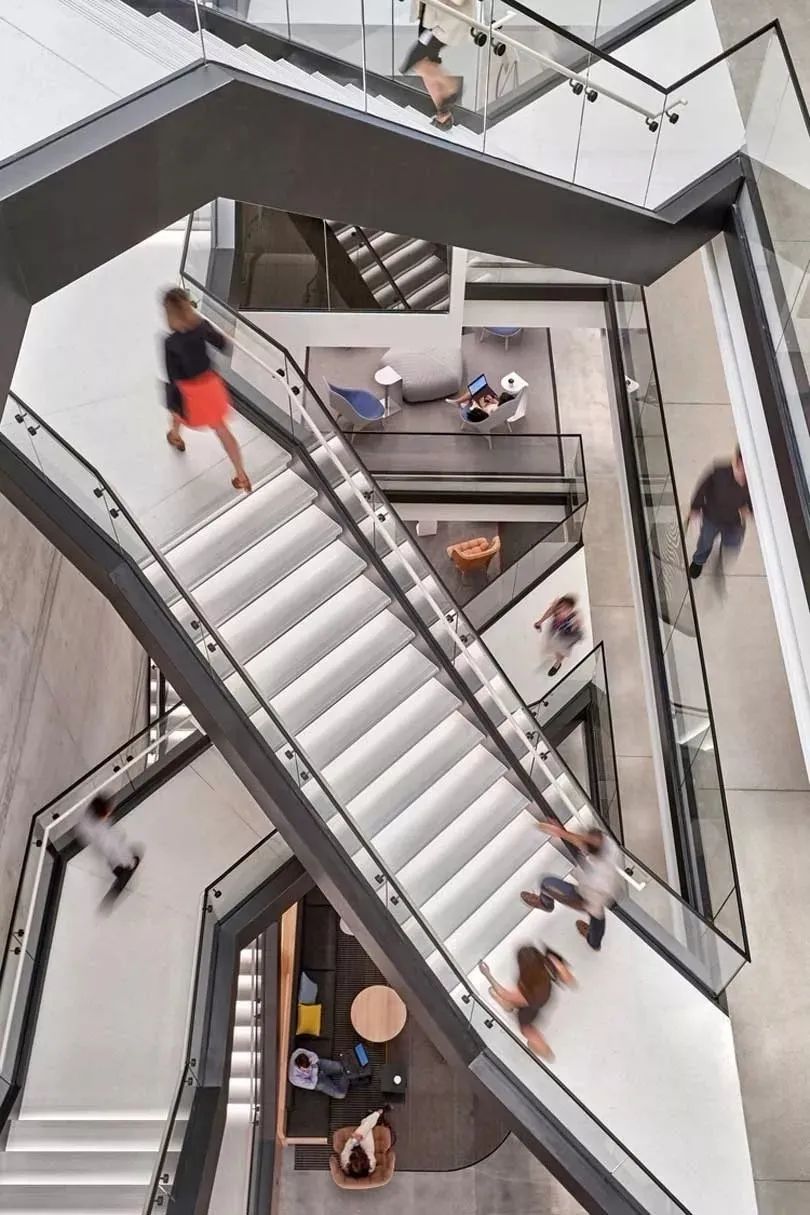 麦当劳芝加哥新总部 | 创新办公空间与人性化设计-25