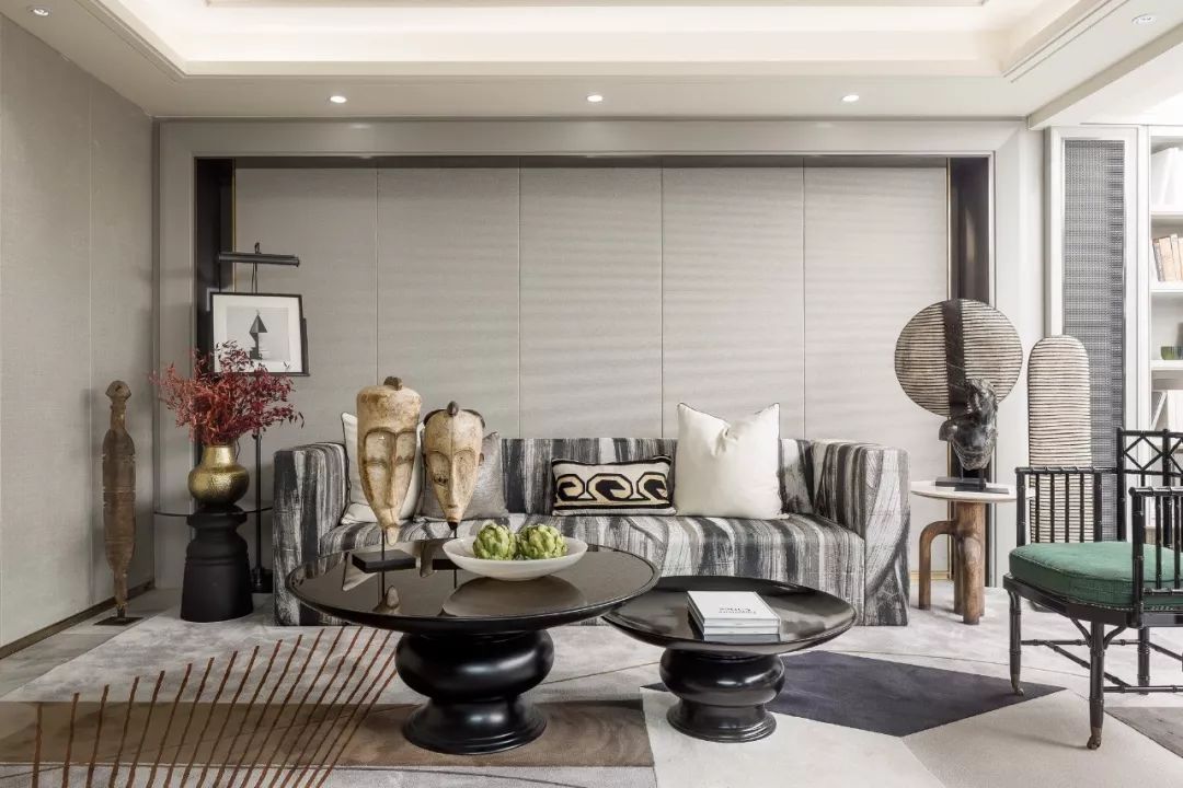 金科九曲河法式别墅,优雅奢华的人居空间-30