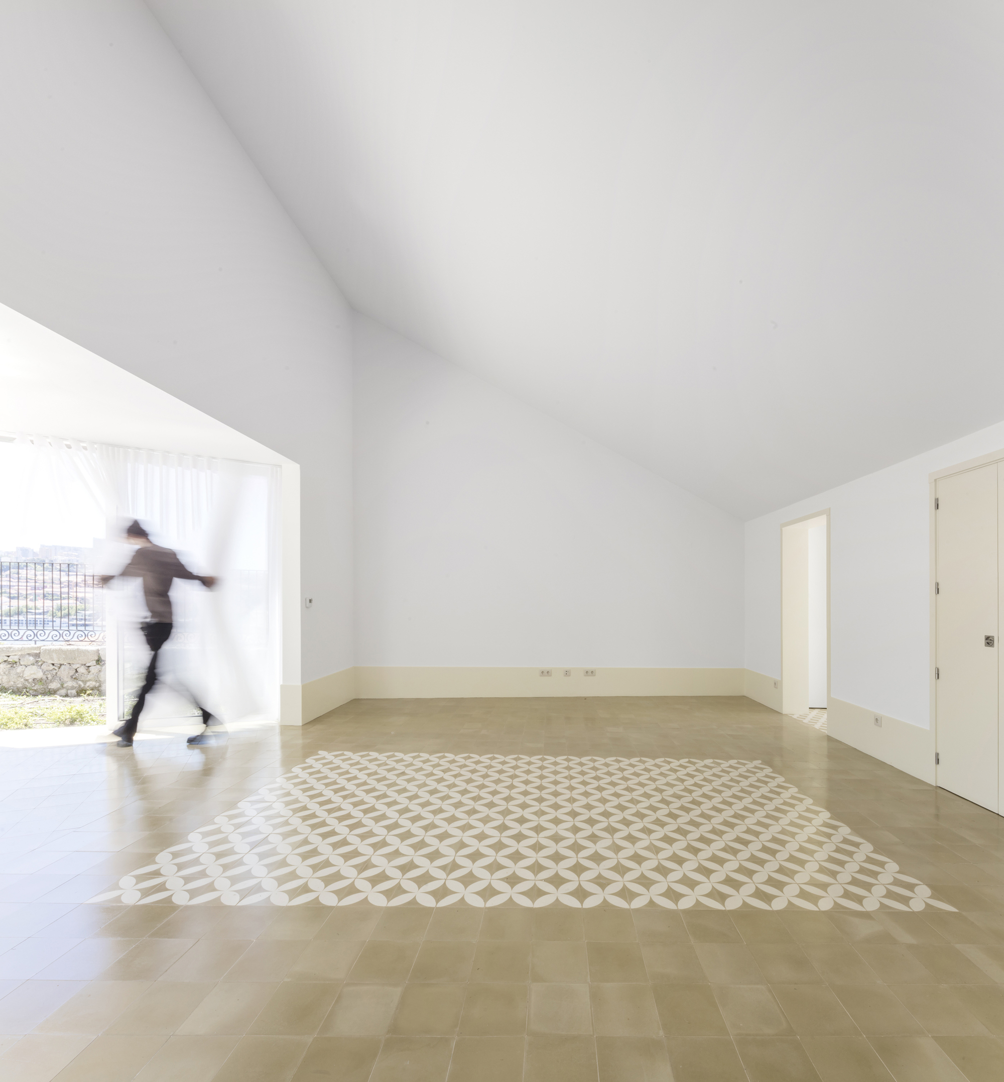 葡萄牙波尔图 Monte dos Judeus 74 公寓修复项目——新旧融合的魅力-1