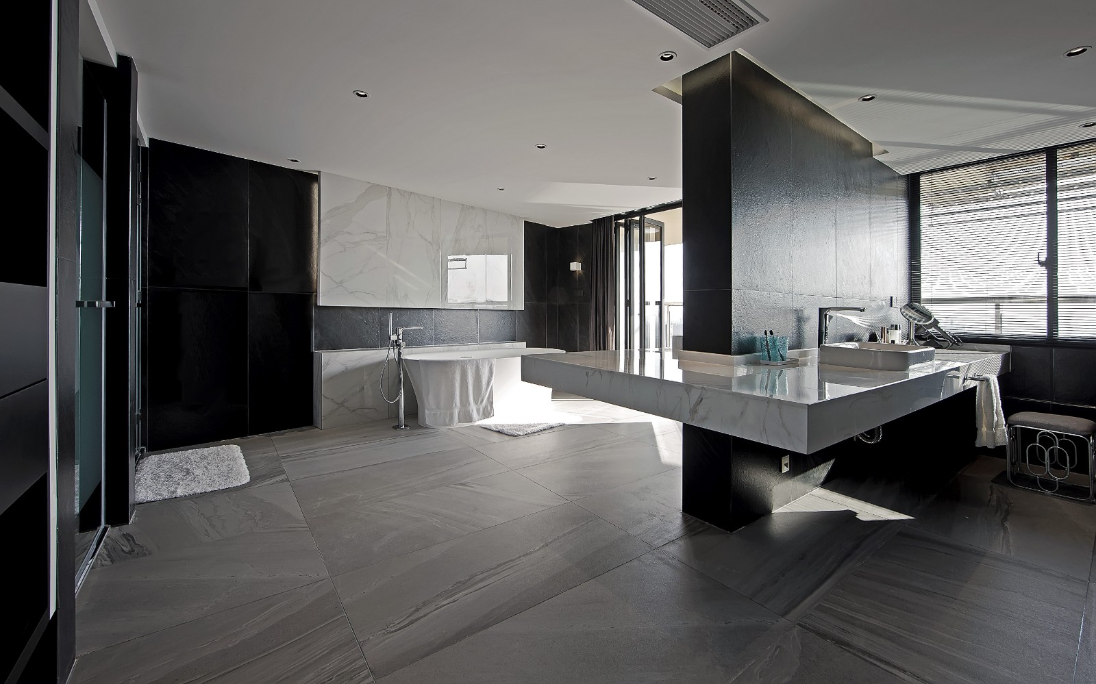 2019 PI 设计大奖中国赛区得主“黑色戏·白日梦”-50