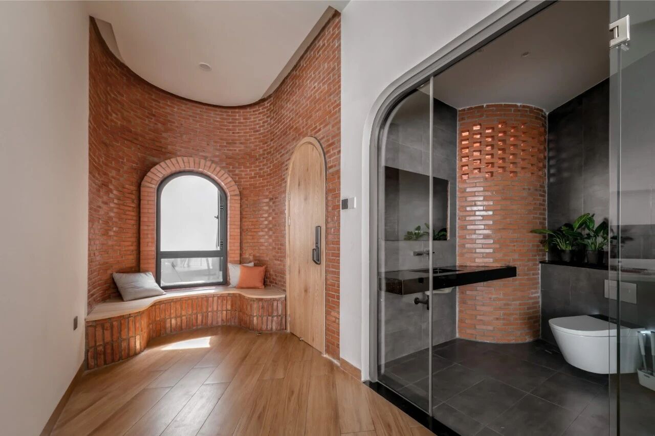 把房子扭成“Z”字,在闹市中心安了个会呼吸的家-25