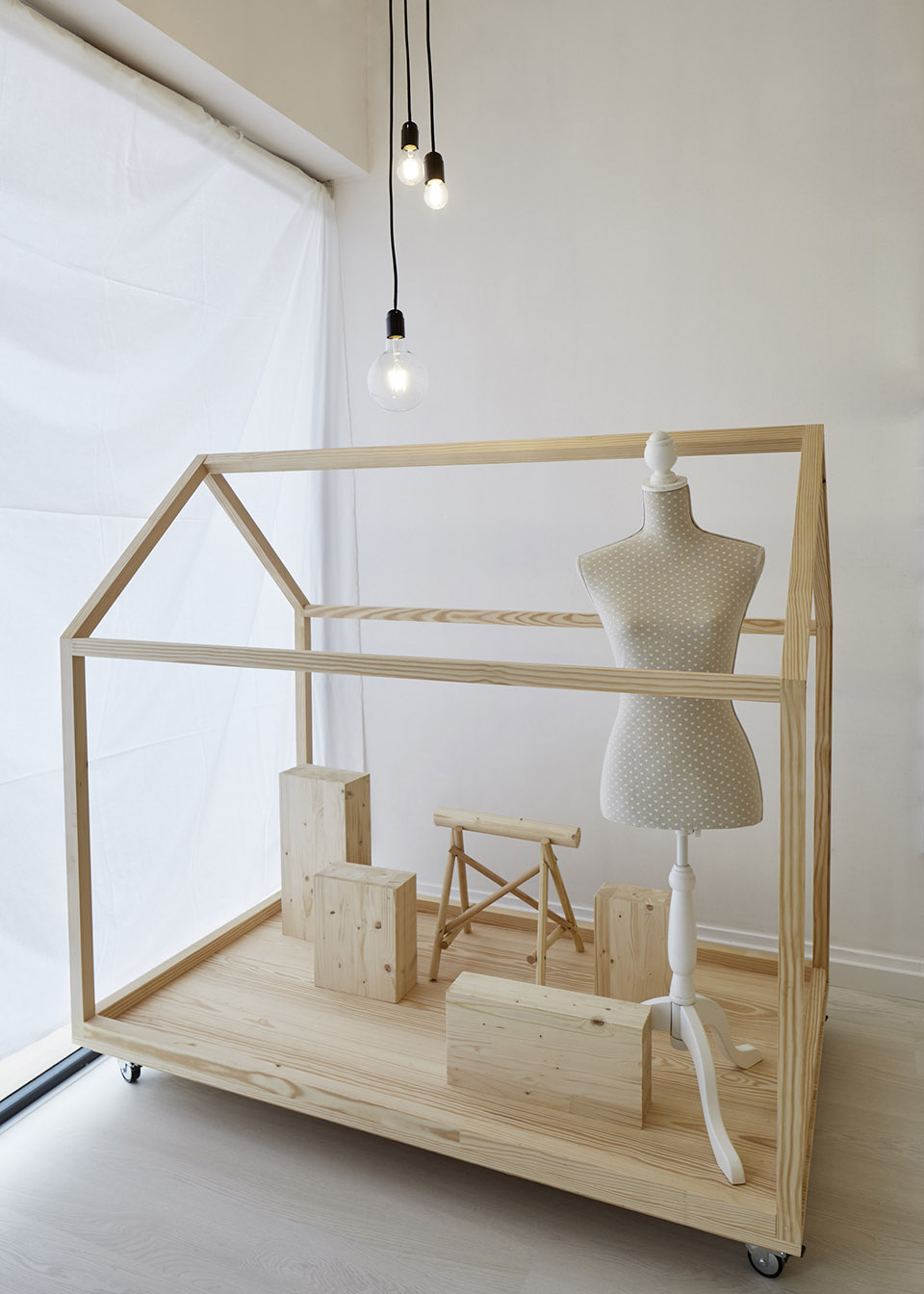 商业空间设计，葡萄牙 / Bruno Lucas Dias-14