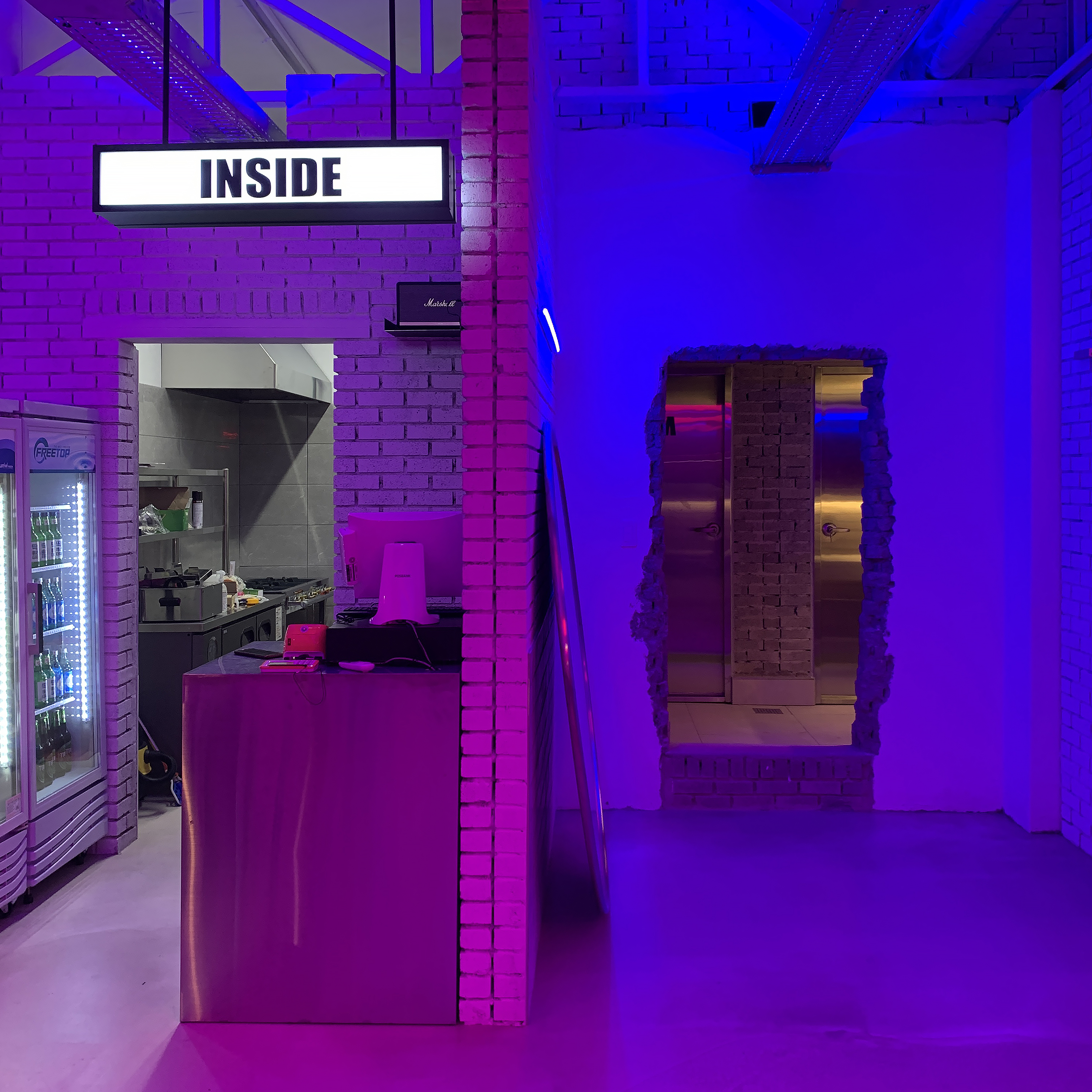 27 平米小户型酒馆，复古风格打造温馨空间-7