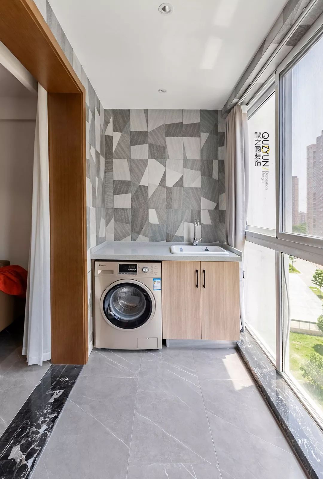 景湖人家现代风设计，水泥漆++ 木饰面演绎灵动空间-47