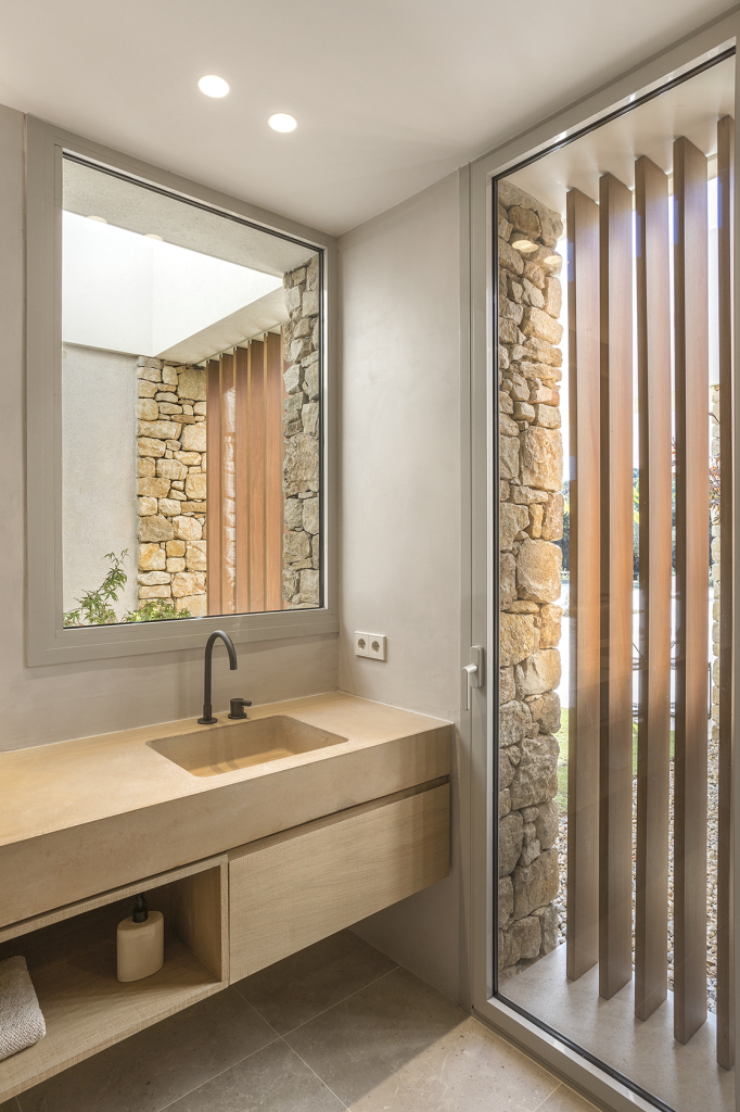 Casa en la Costa Brava Dom Arquitectura-5