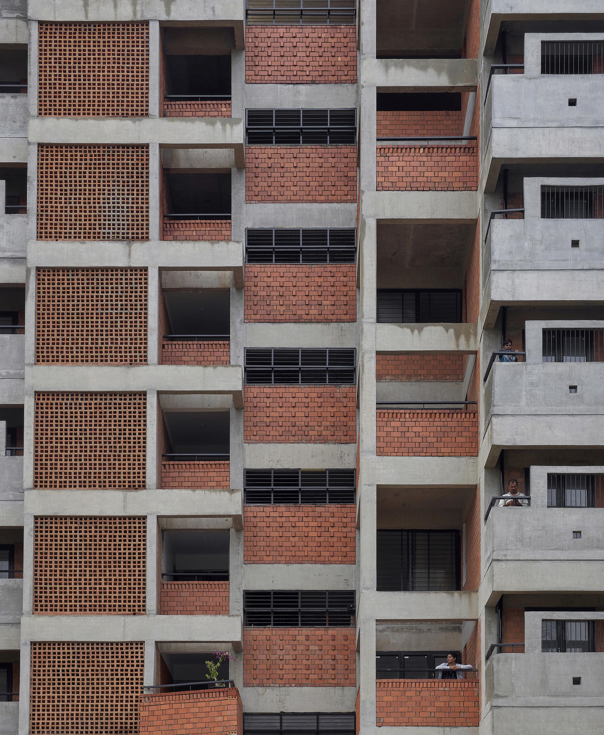 Housing Apartment at Badade Nagar / Studio Frozen Music-40