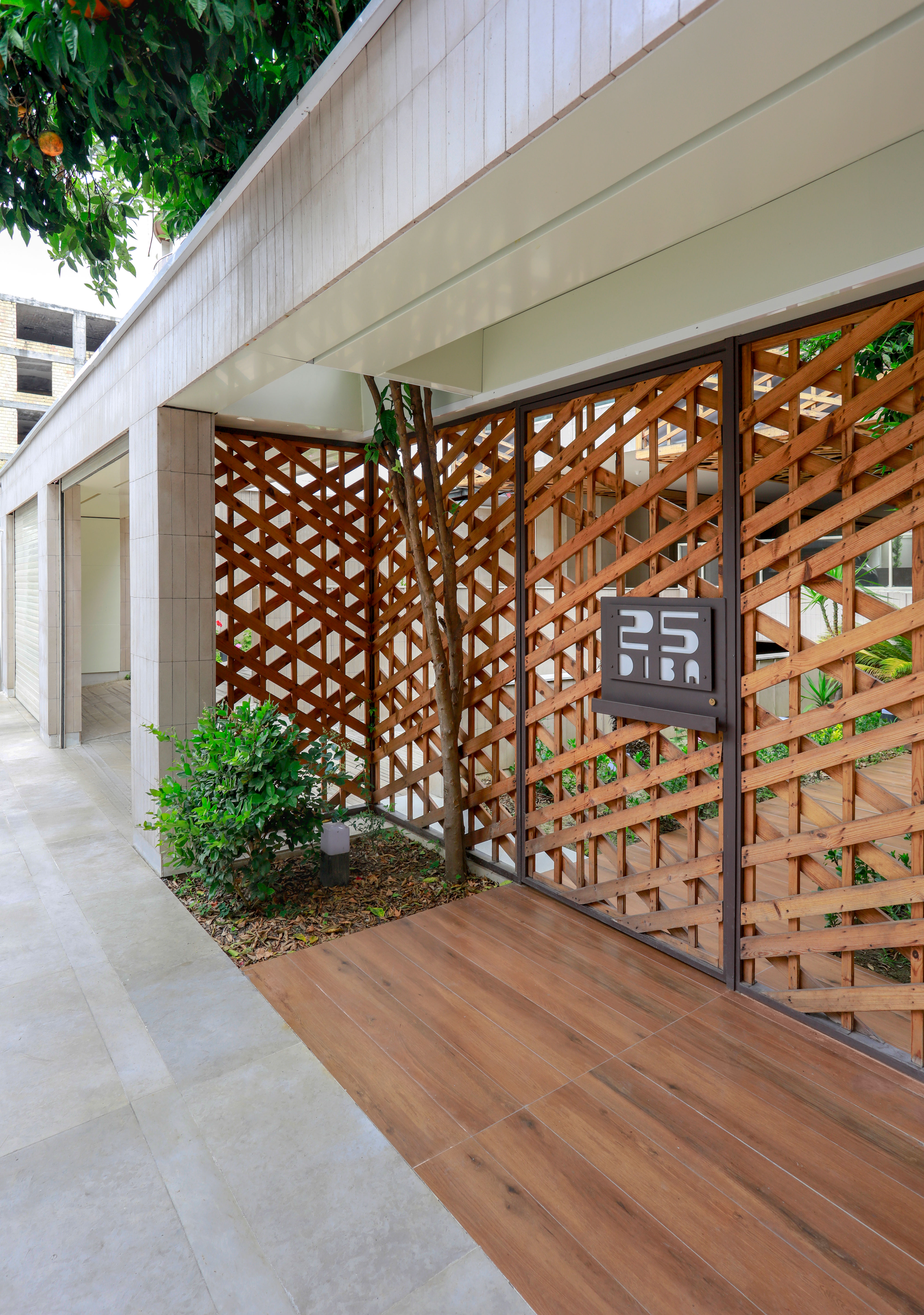 基于本土建筑的公寓丨Pejman Tayebi Architects-20