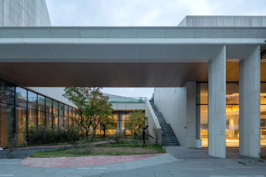 成都卓越世界青少年成长中心丨中国成都丨华通设计顾问工程有限公司-19