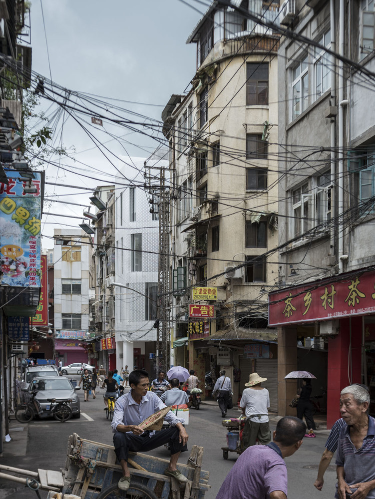 Old Building Renovation on Zhenbang Road TEAM BLDG-36