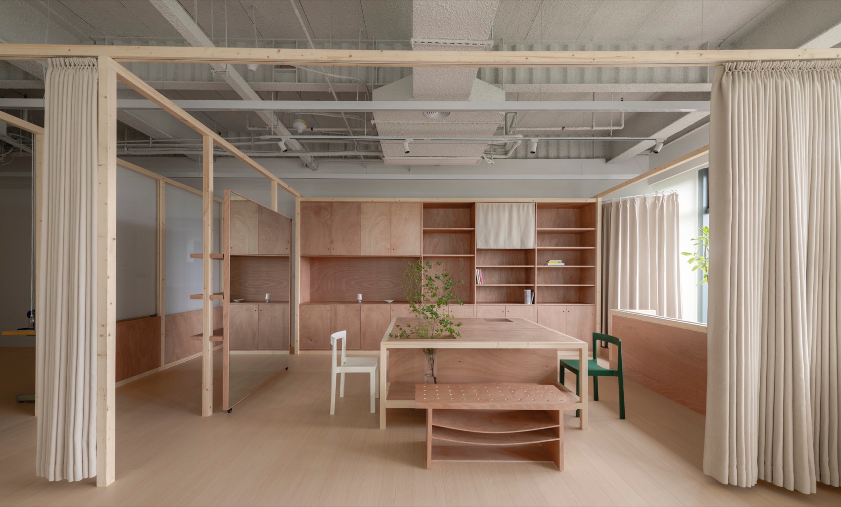 LINGYILI Office 办公空间设计丨中国上海丨木斗设计-3