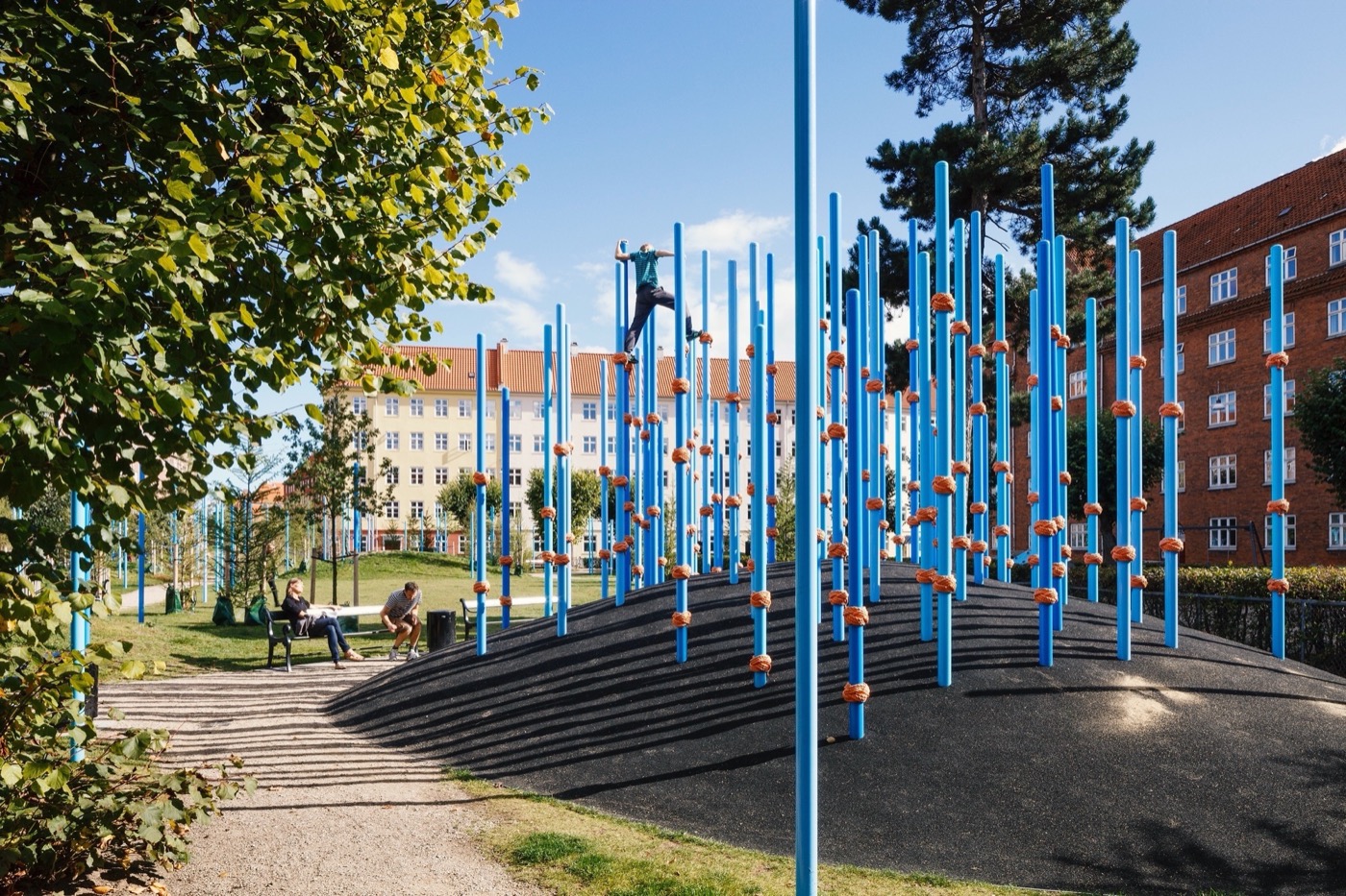 哥本哈根趣味活动公园 · Guldbergs Plads 的绿色魔力-13