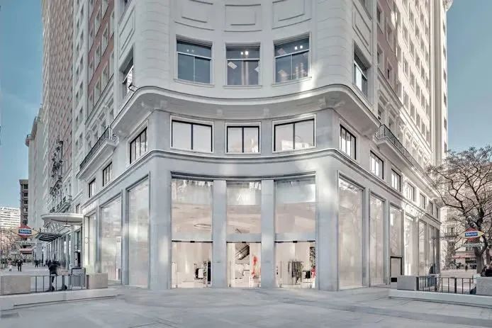 Zara 全球最大专卖店丨西班牙马德里丨Zara 建筑工作室-0