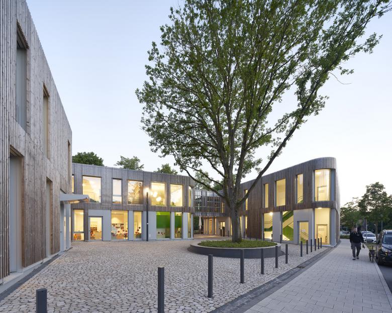 SOS Kinderdorf 德国丨德国杜塞尔多夫丨KRESINGS-0