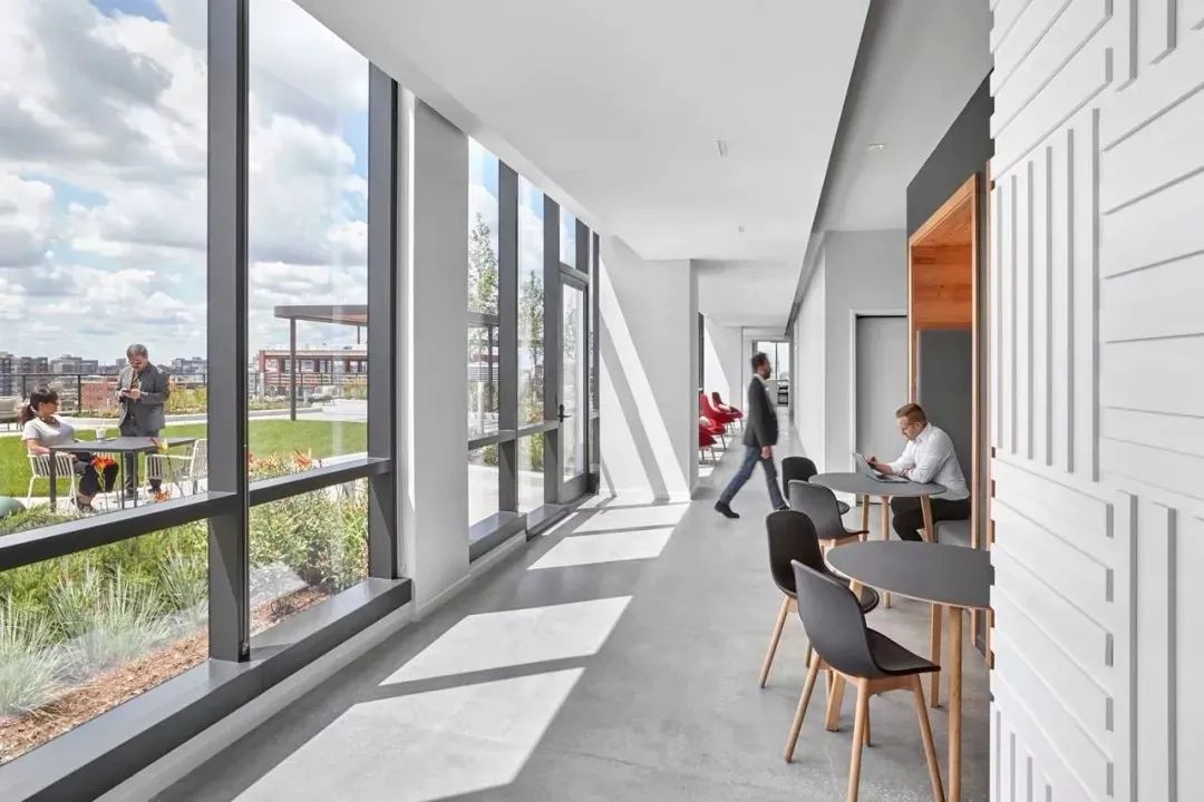 麦当劳芝加哥新总部 | 创新办公空间与人性化设计-32