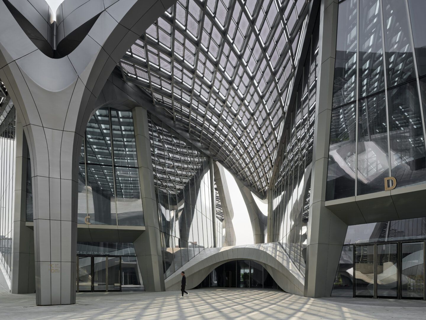 ZHUHAI JINWAN CIVIC ART CENTRE | ZAHA HADID ARCHITECTS - ARCH2O-27