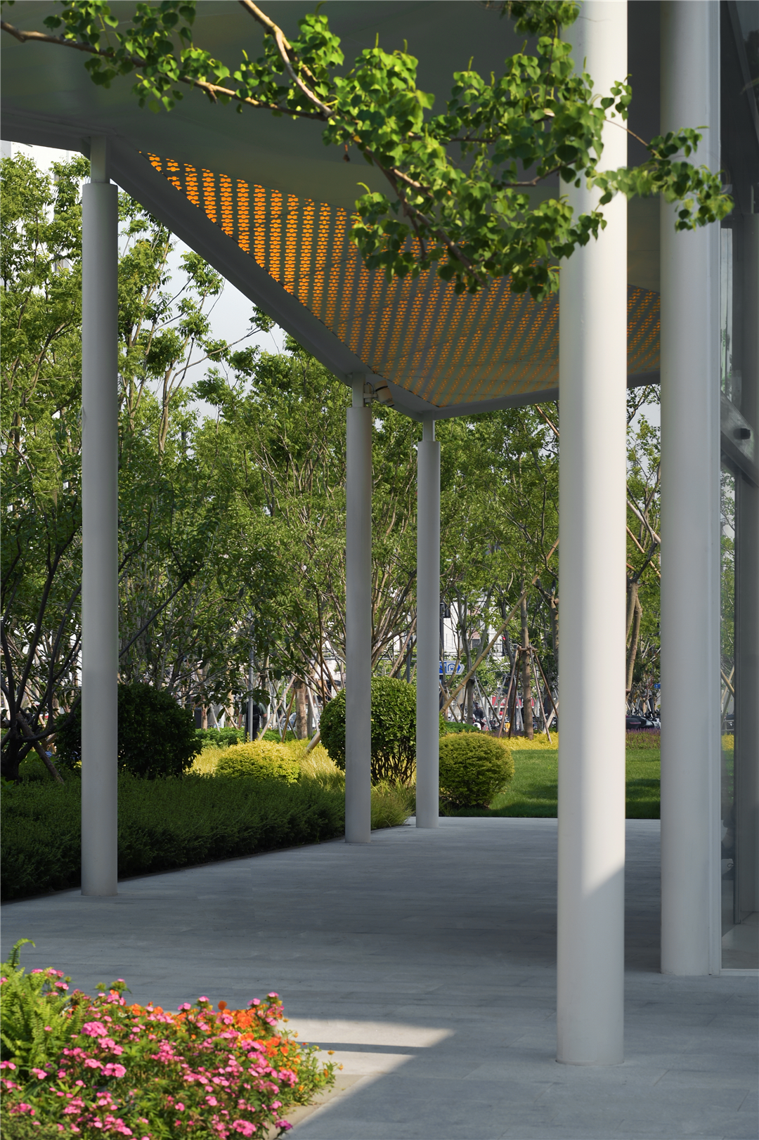 “15分钟美好生活圈”推窗见绿|华建集团环境院助力桂林公园地铁站绿地焕新-160