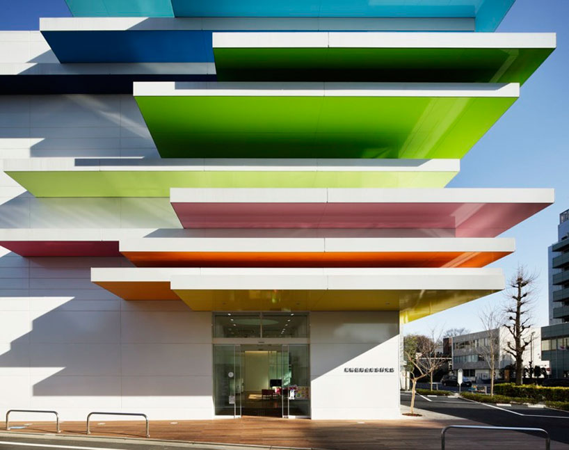 Color the Numbers: Sugamo Shinkin by emmanuelle moureaux architecture + design | hoo-2