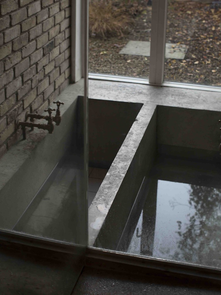 爱尔兰 Mews 房子的空间重构与材料表达-23