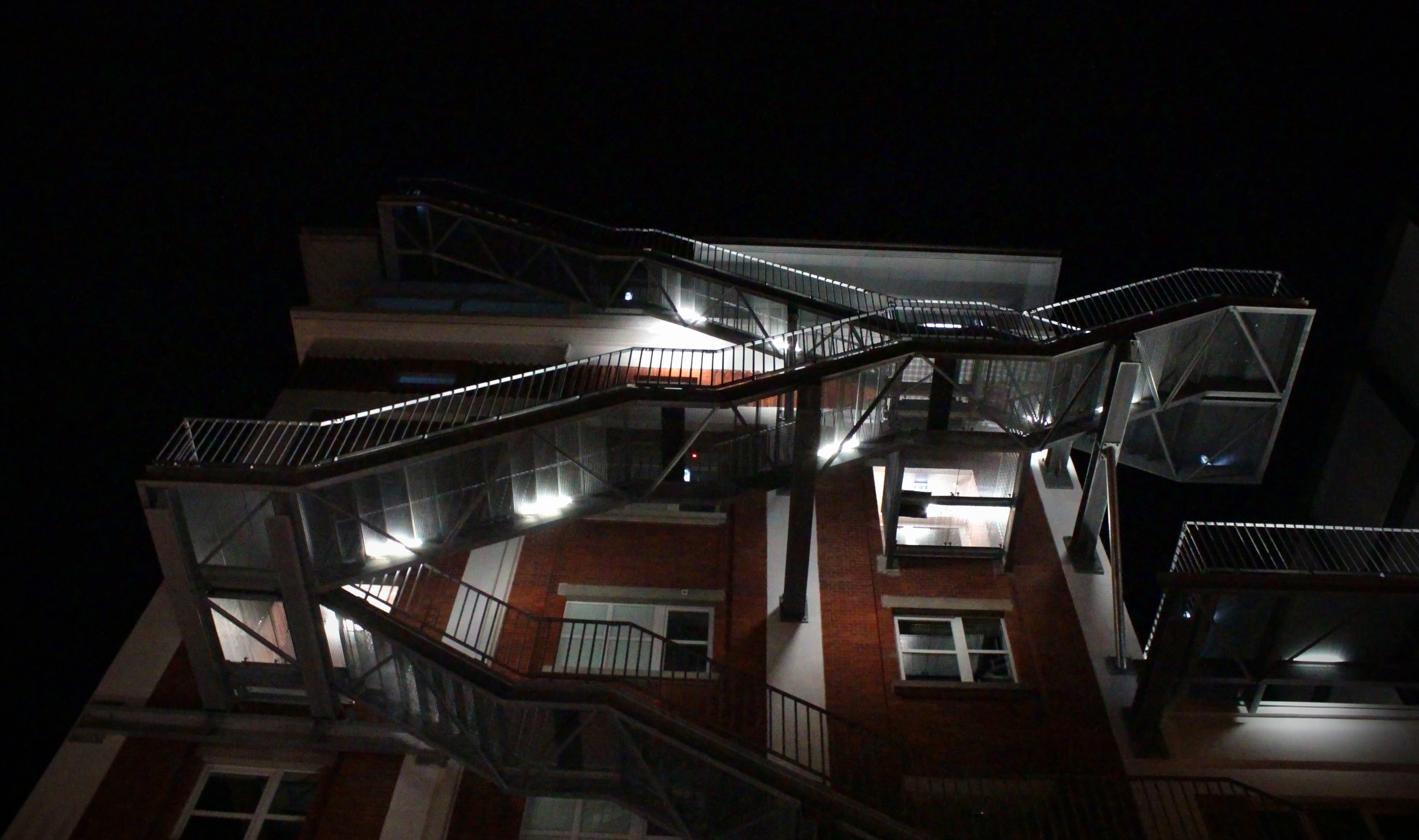 翻新旧厂房的现代奇迹 | Docks Malraux 项目-77