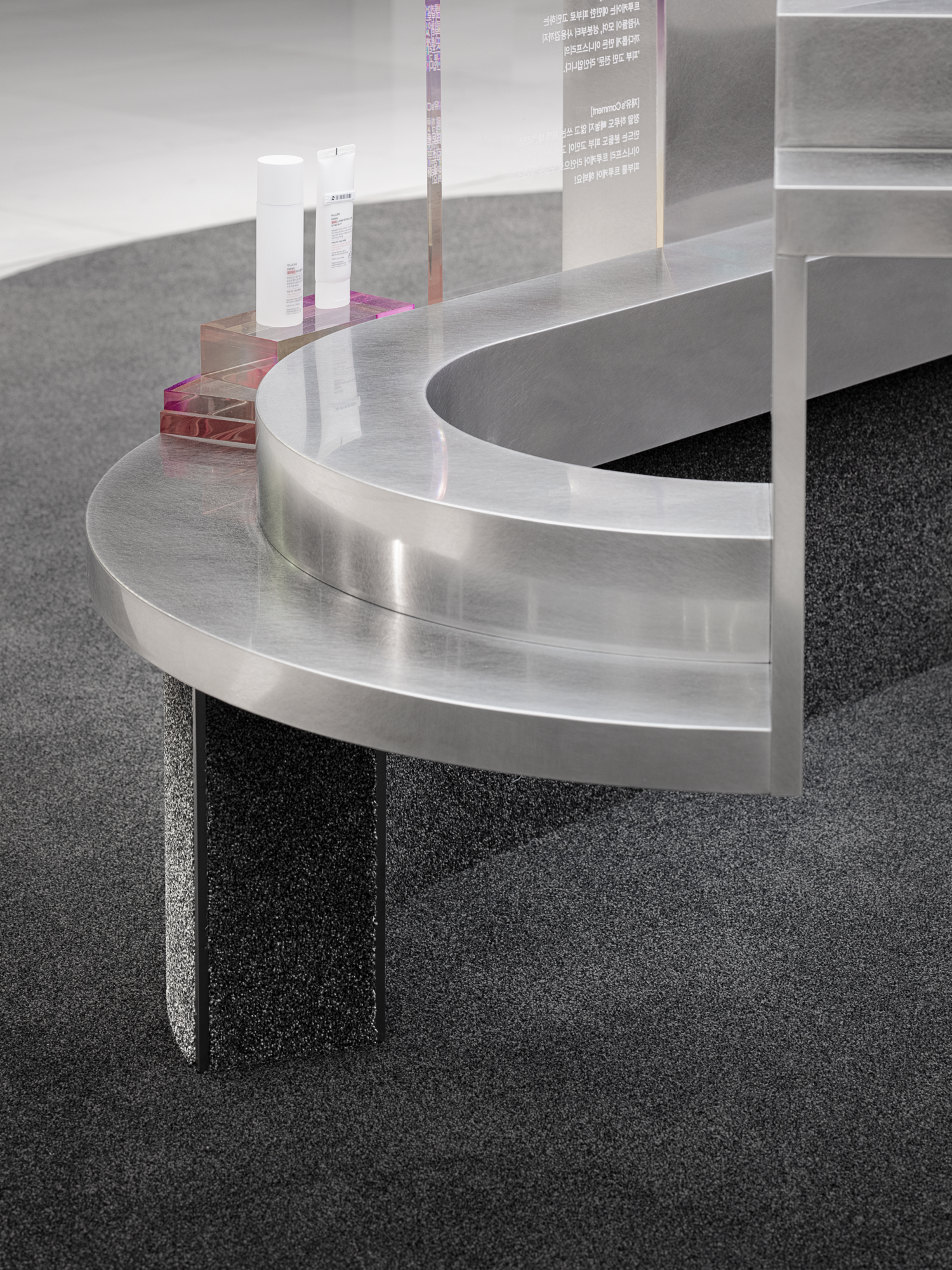 dVine 首尔旗舰店-12