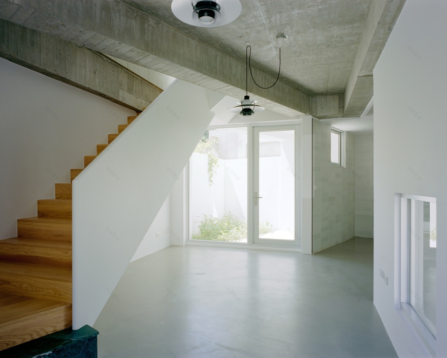Triangle House / Metrics Architecture Studio-15