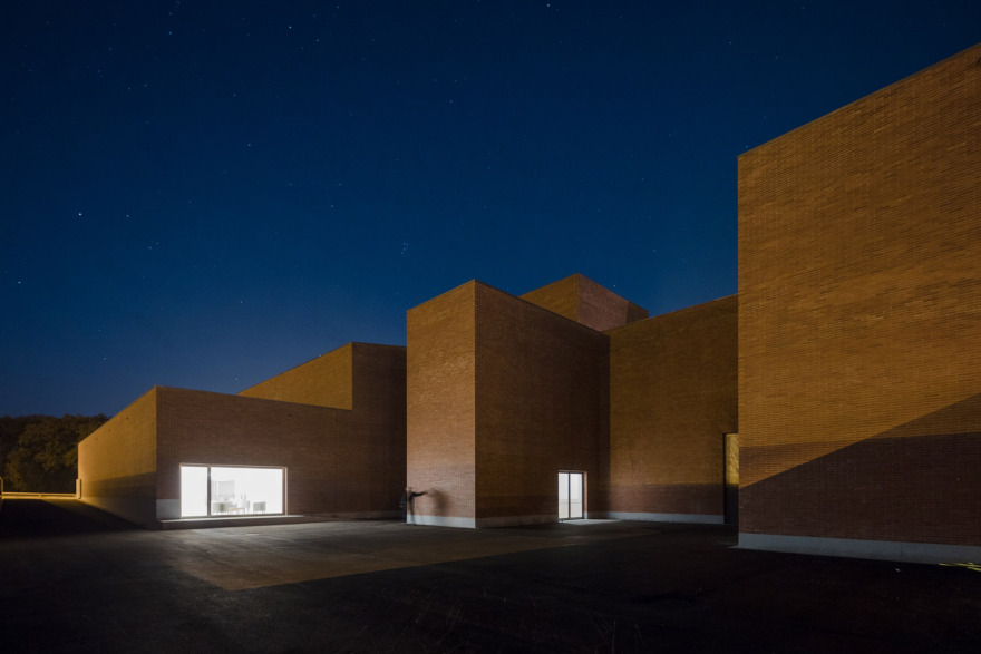 Llinars del Vallès礼堂剧院,西班牙 / Álvaro Siza Vieira + Aresta Arquitectura-118