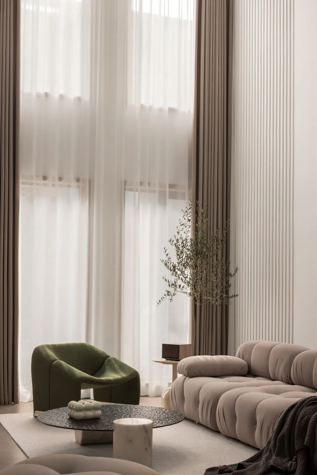 《First Sight》白月光里的木色，一眼沦陷的度假别墅-38