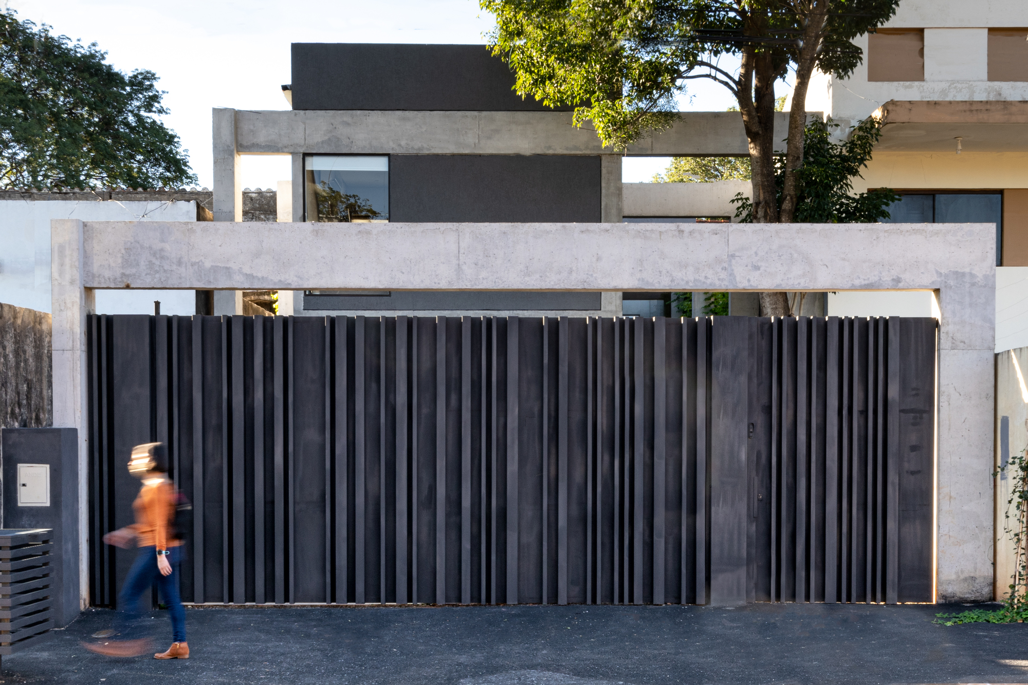 Levitate House / BAUEN-40