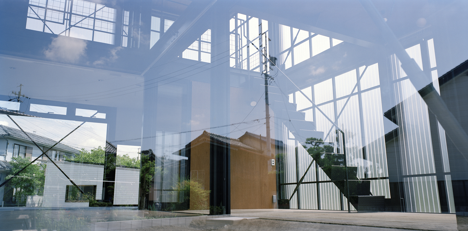 山石武喜打造简约钢构住宅 融入环境与自然共生-48