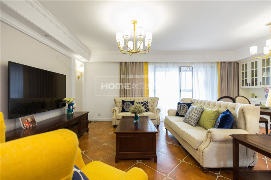 现代美式四口之家,色彩碰撞出的生活浪漫-28